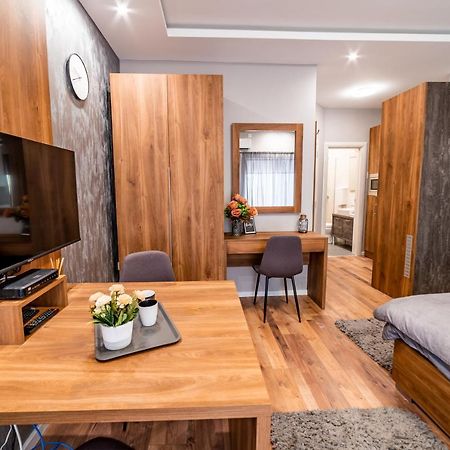 Ivi Place Apartments Novi Sad Exteriér fotografie